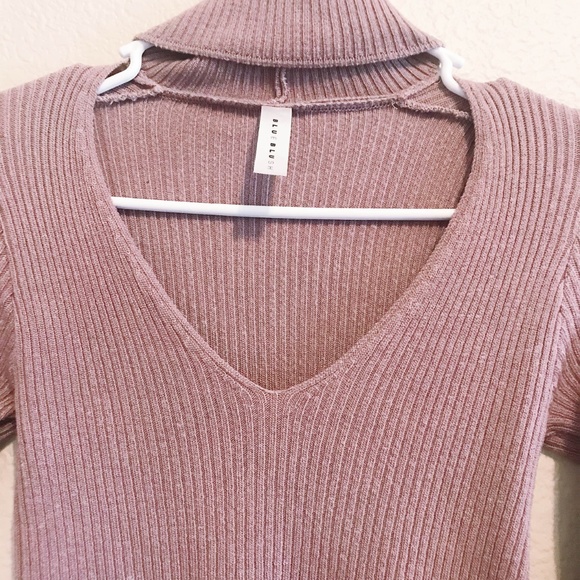 Blue Blush Pink V Neck Choker Longsleeve Top sz S - Picture 3 of 3